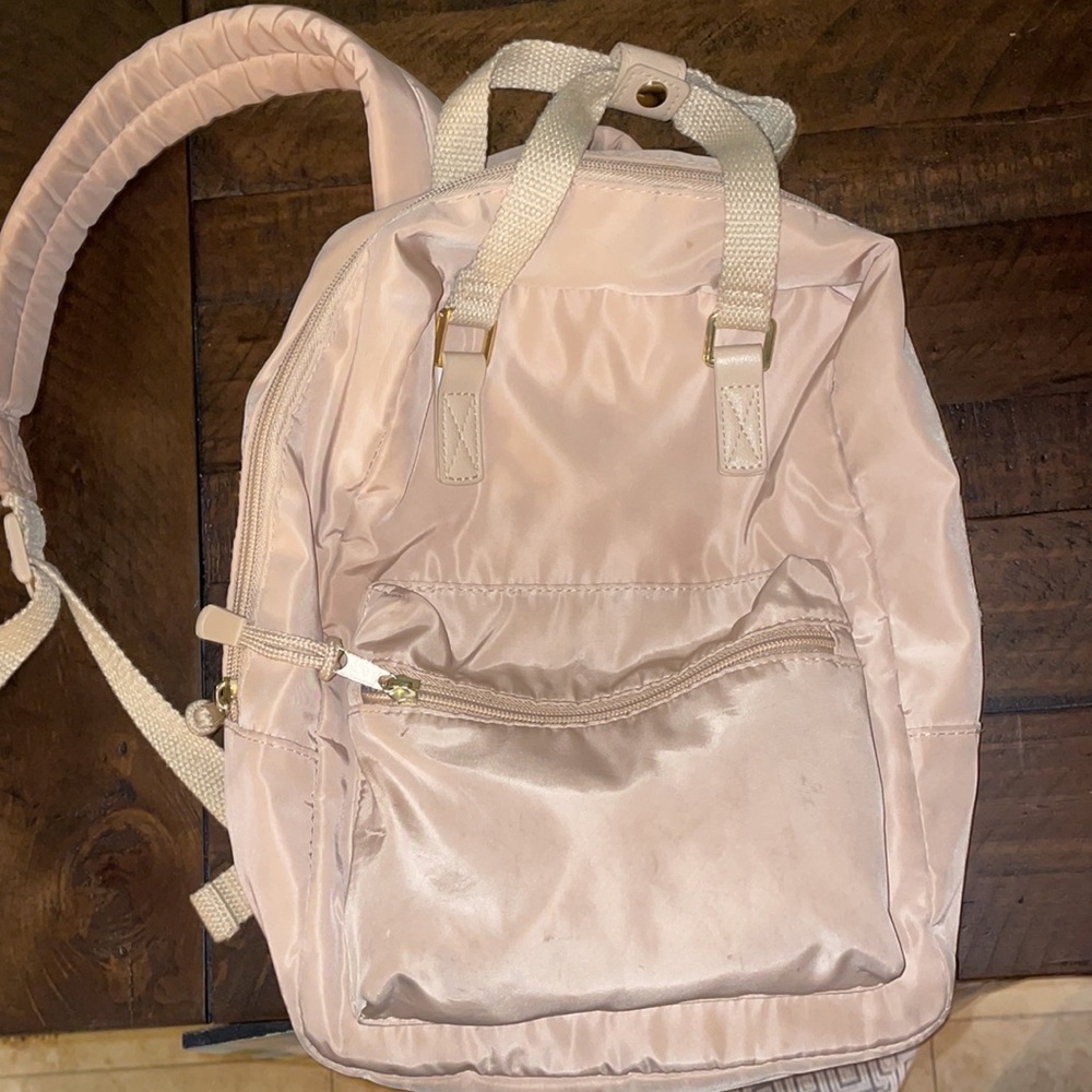 🤎🤍🤎🐴Wild Fable Small Backpack
